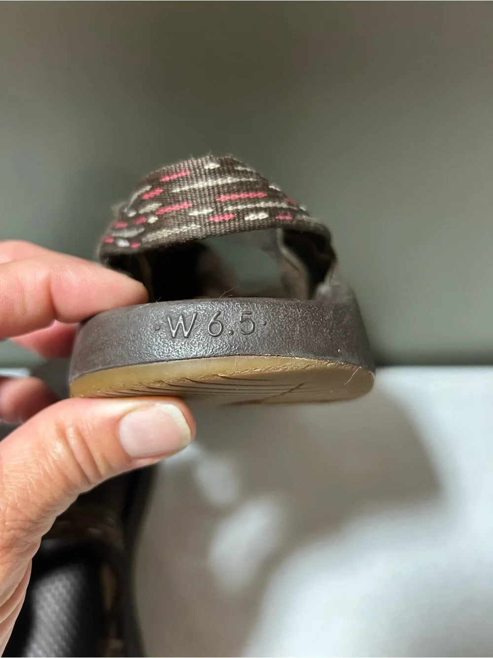 Chaco Toecoop women’s hiking shoes size 6.5 sandal clogs